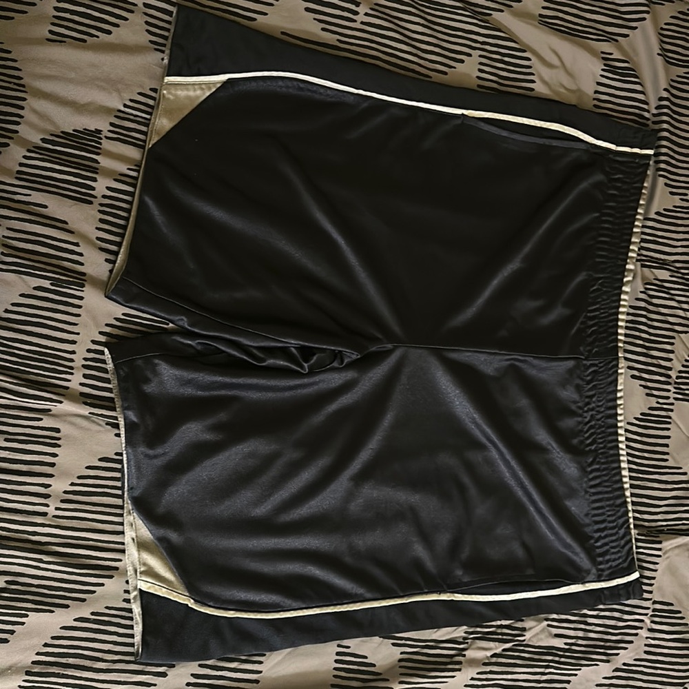 Reversible Tek gear basketball shorts